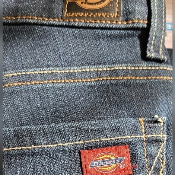Women's Denim Dickies Relaxed Fit 5 pocket jean 4R NWT - Picture 9 of 9